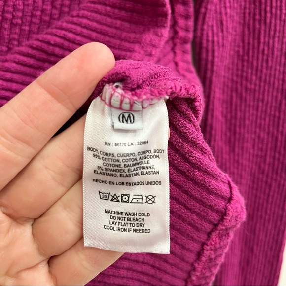Y2K Anthropologie T.La Cinched V-Neck Top Magenta Pink Textured Ribbed Knit M - Picture 8 of 10